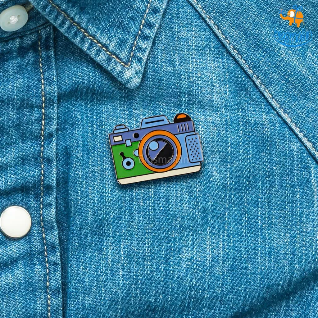 Camera Metallic Lapel Pin