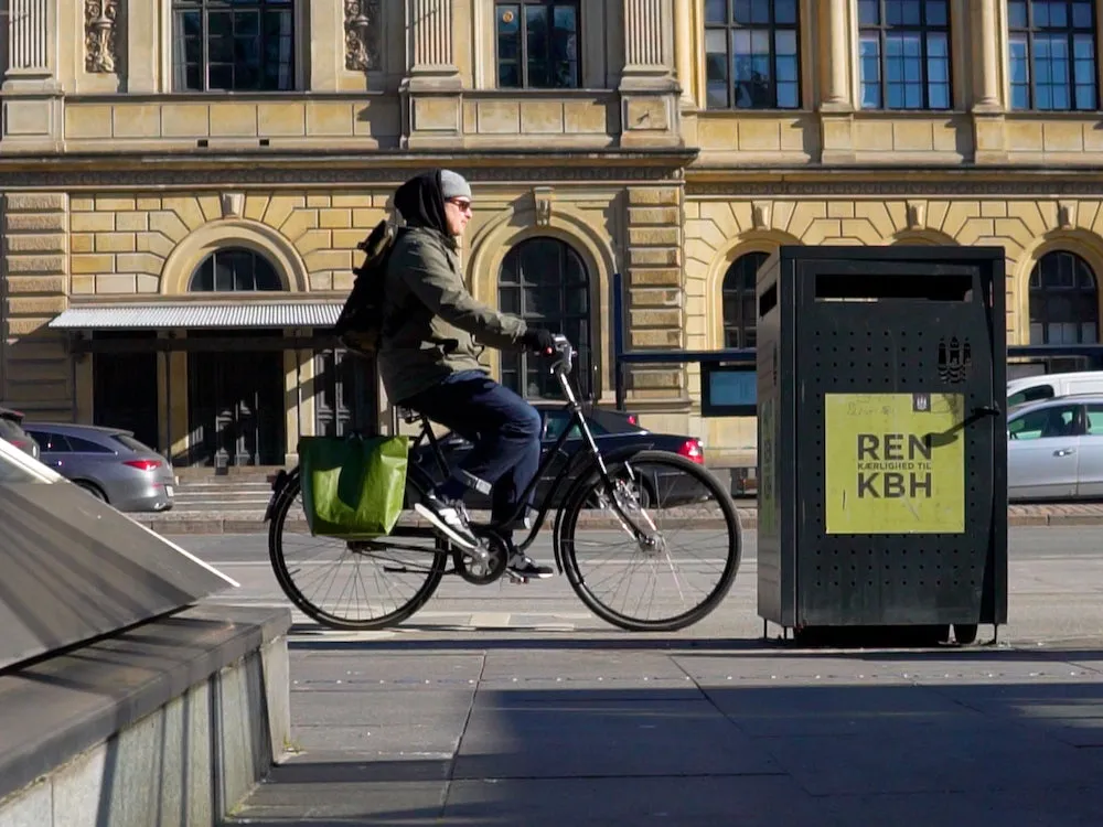 COBAGS Copenhagen Bag Bikezac 2.1 Pannier Bag - Simply Green