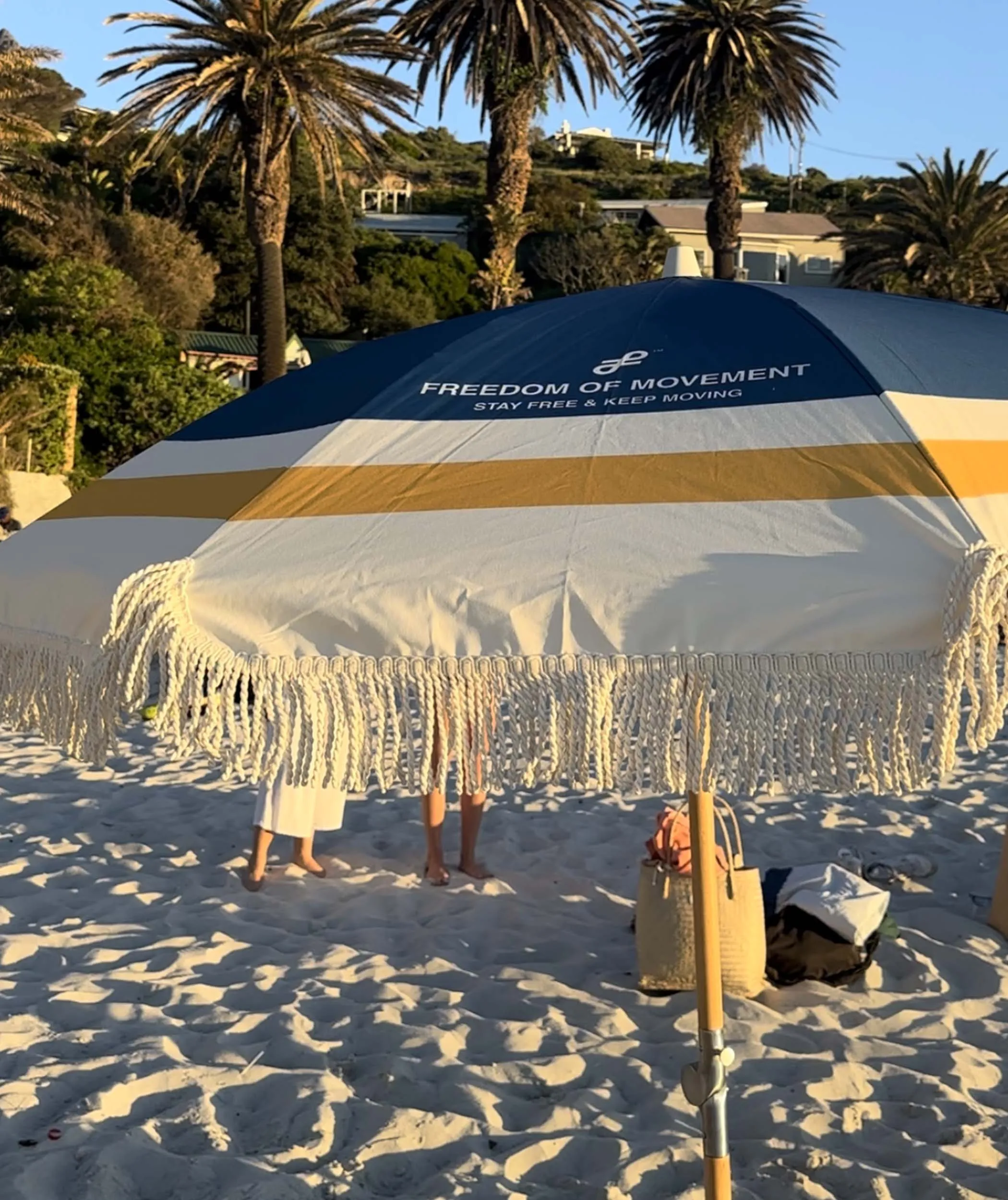 FOM Beach Umbrella - Offshore