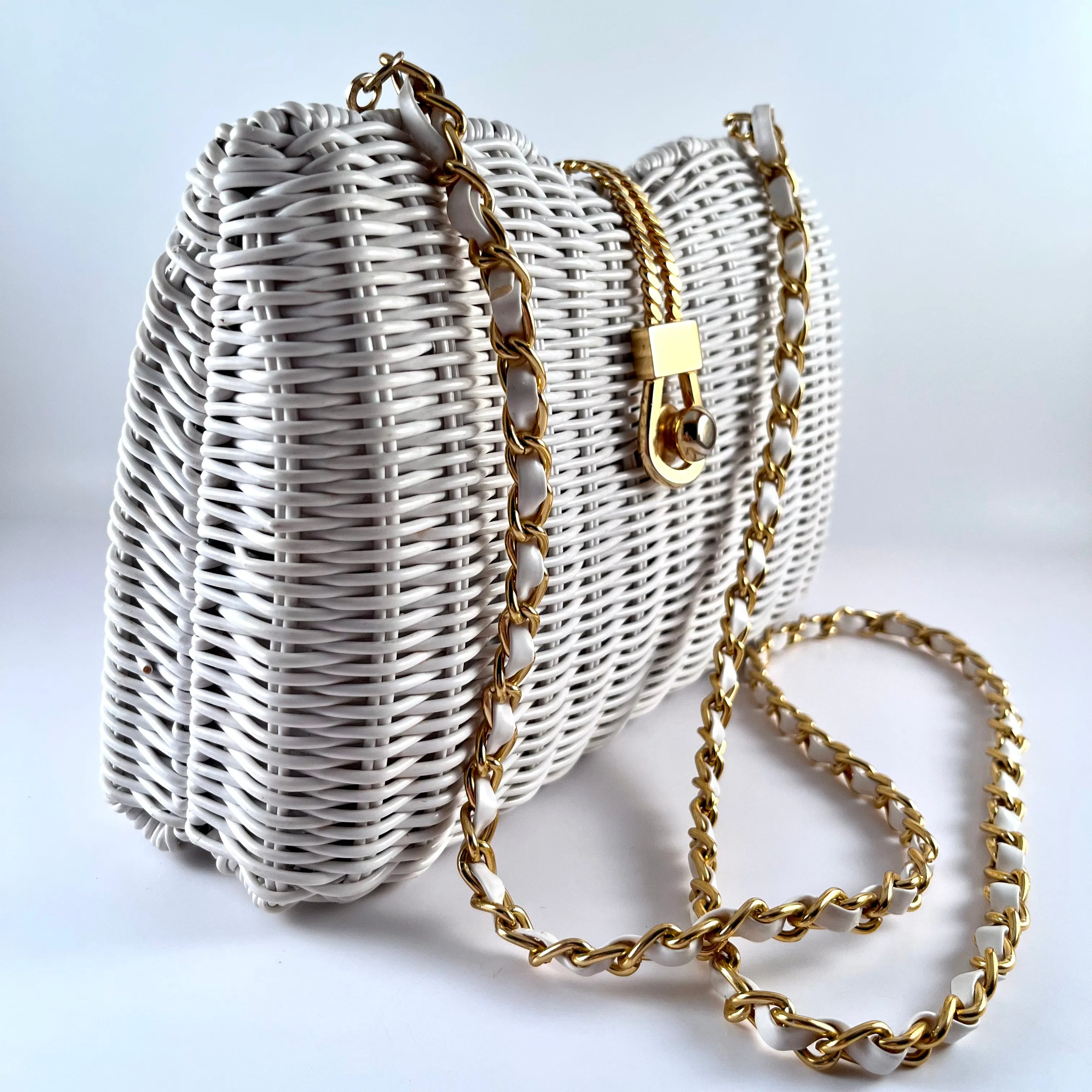 Late 80s/ Early 90s White Wicker Purse