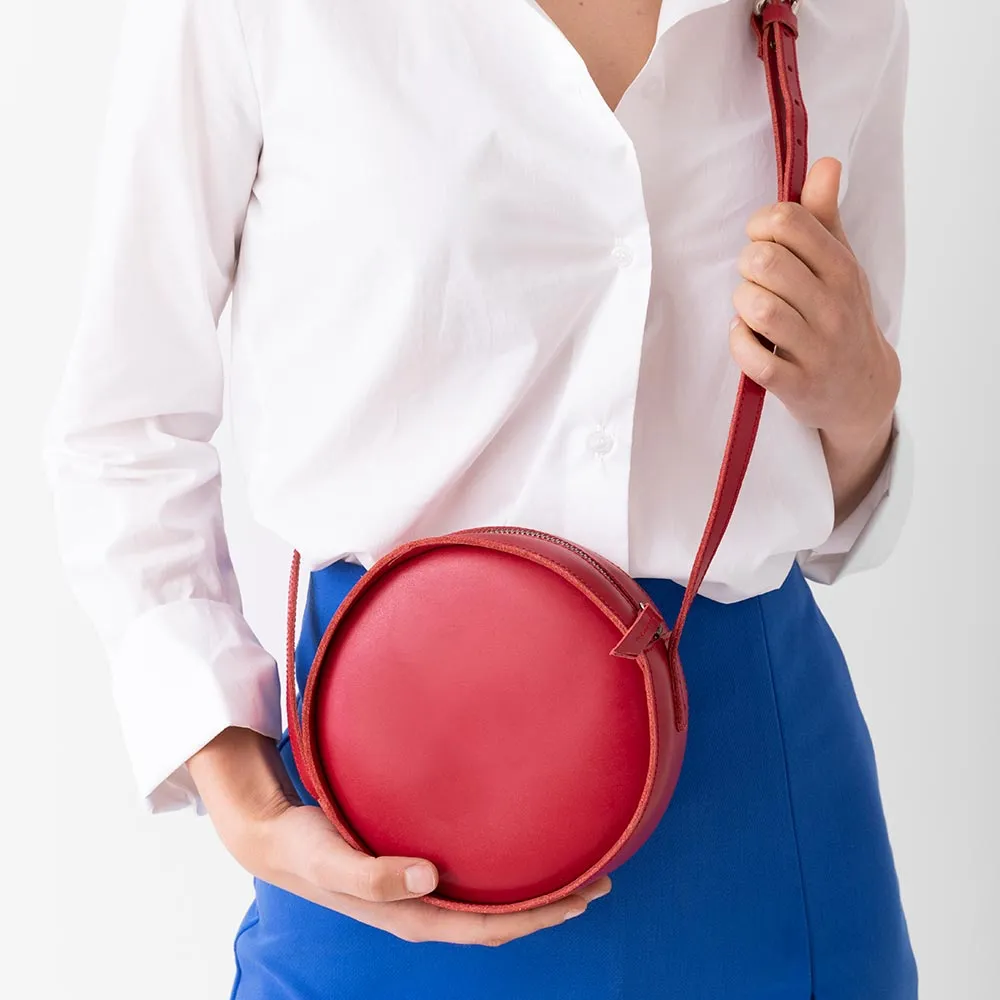 Luna Leather Circle Crossbody Bag - Red