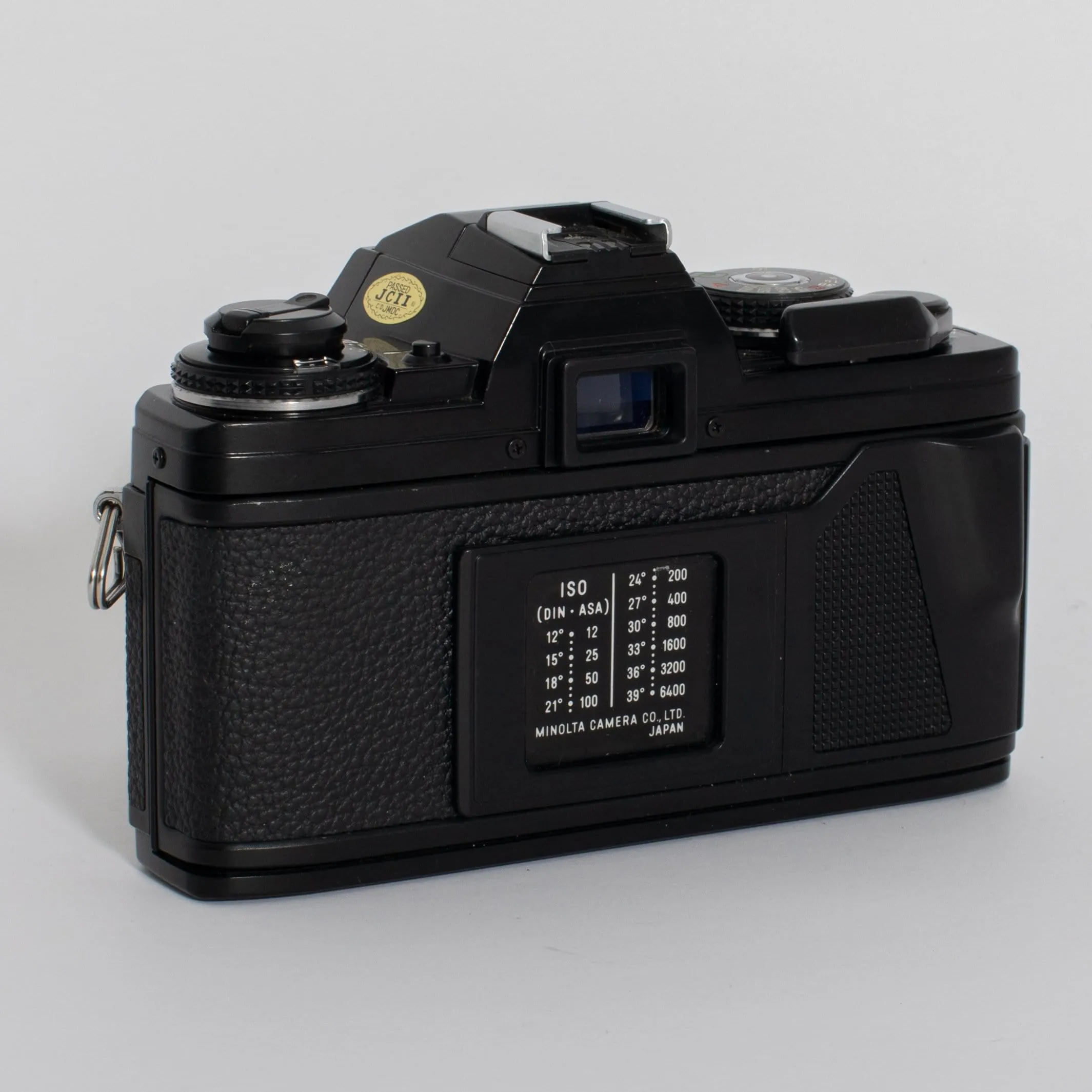 Minolta X-700 with 50mm f/1.7 Lens and Flash