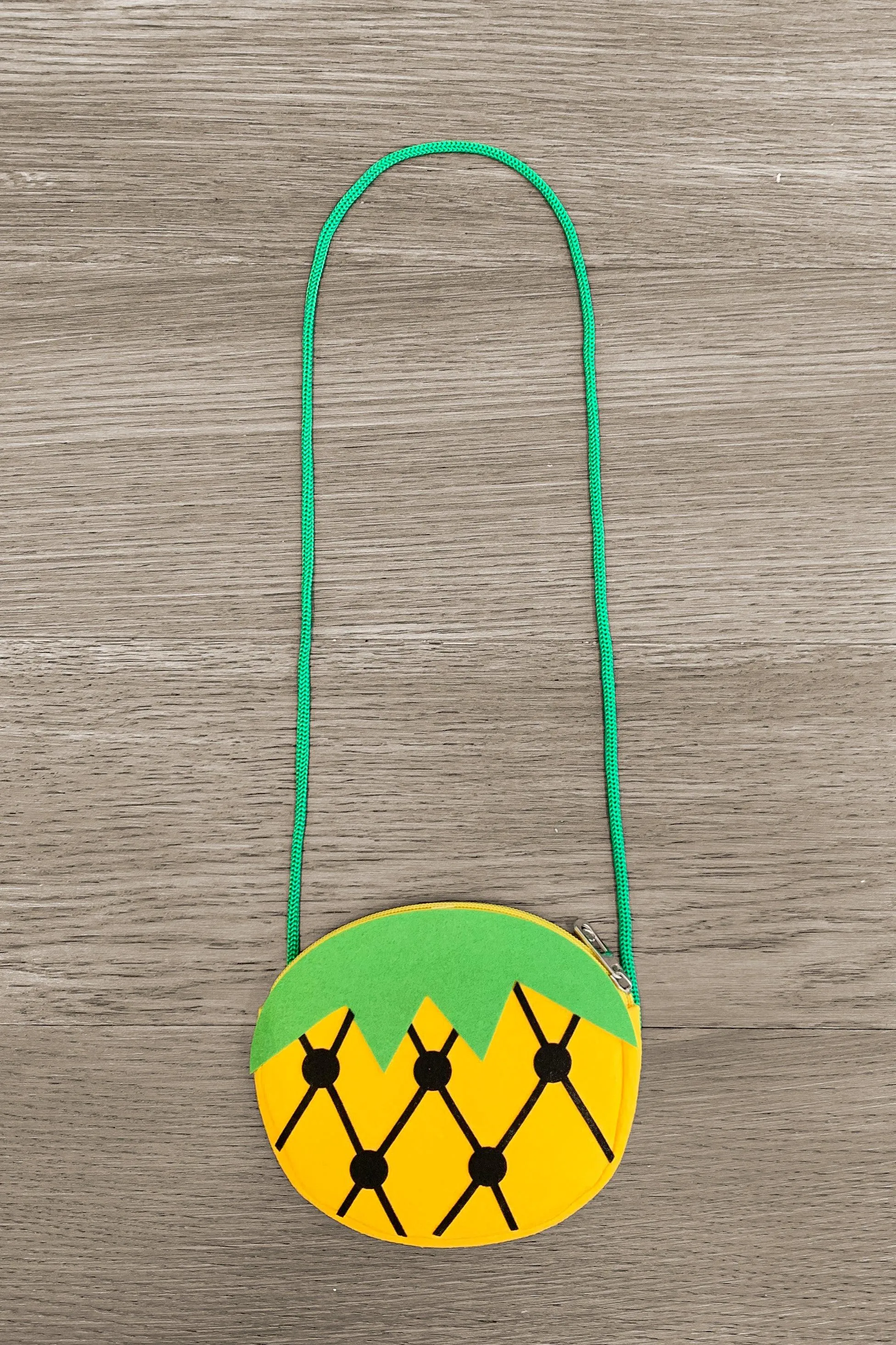 Pineapple Purse