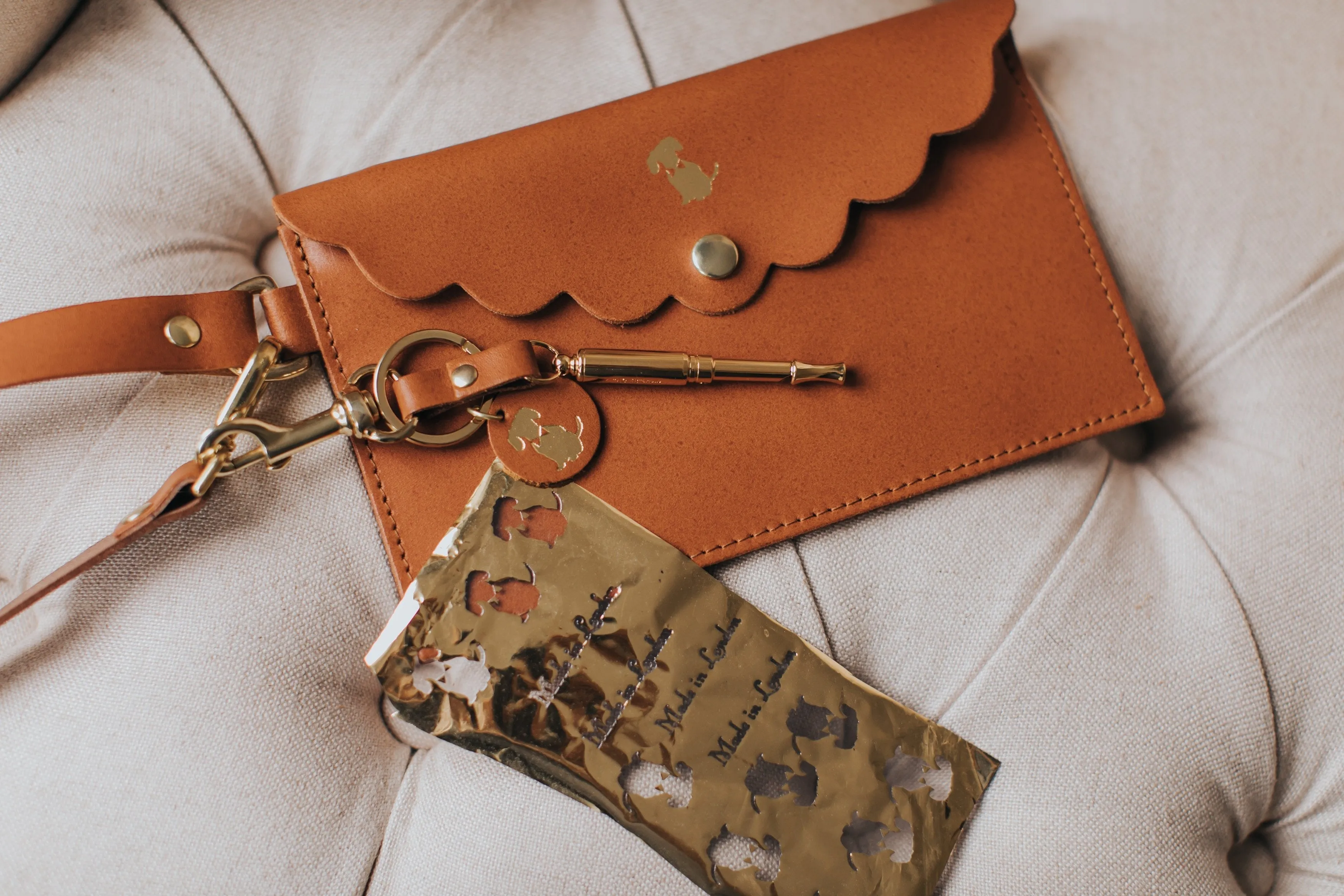 'The Teddy' Scalloped Tan Purse